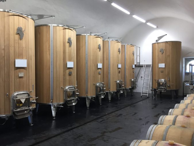 Cuverie inox avec habillage bois